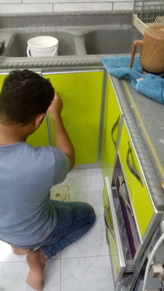 تصليح ادراج المطبخ بجدة