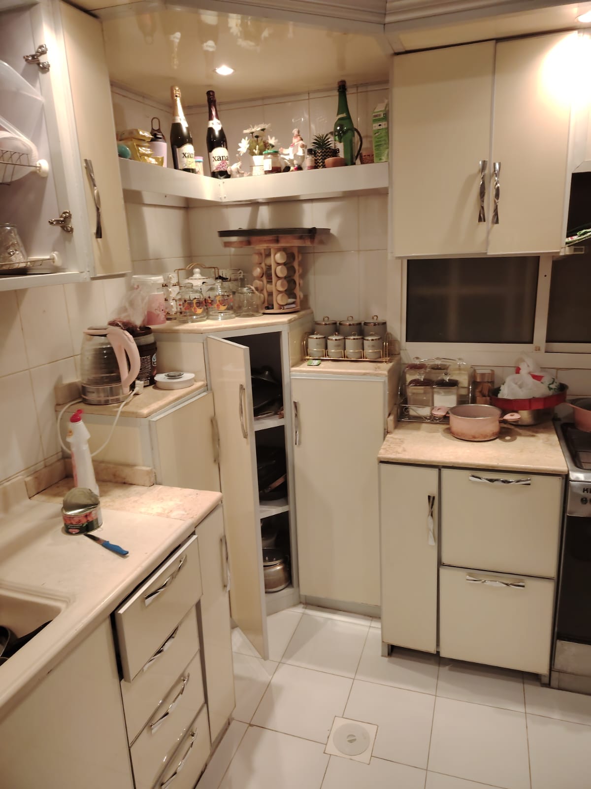 تركيب مطابخ بجدة – معلم متخصص لجميع أنواع المطابخ بأسعار تنافسية