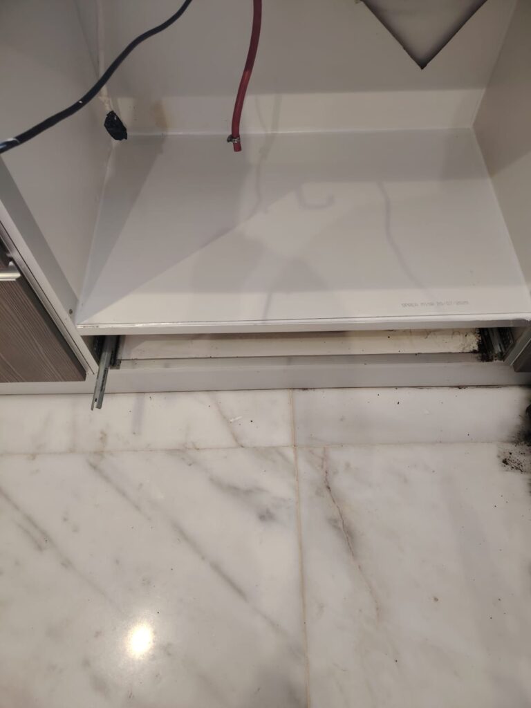 معلم صيانة وتركيب مطابخ بجدة – يقدم حلول شاملة بأسعار تنافسية وخدمة فورية 24 ساعة