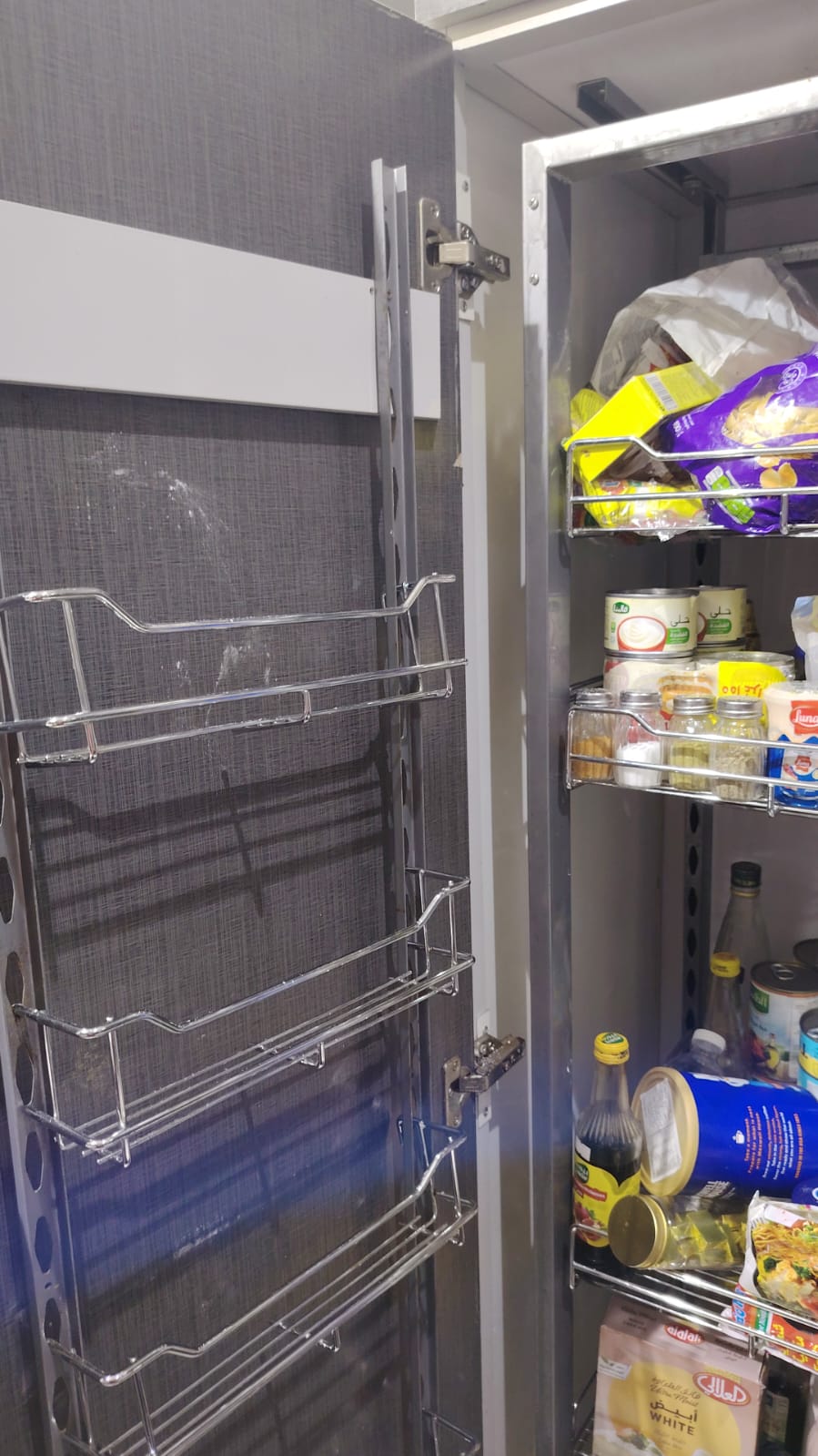 معلم تصليح مفصلات وأبواب المطبخ بجدة – خدمة فنية دقيقة وسريعة التنفيذ