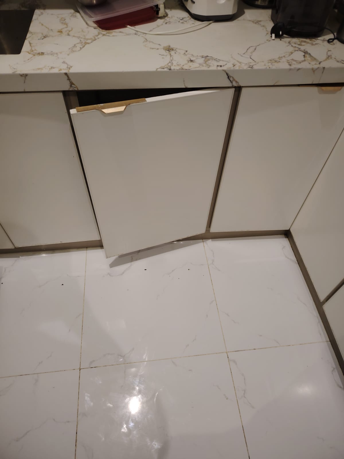 افضل فني تركيب مطابخ وصيانة مطابخ